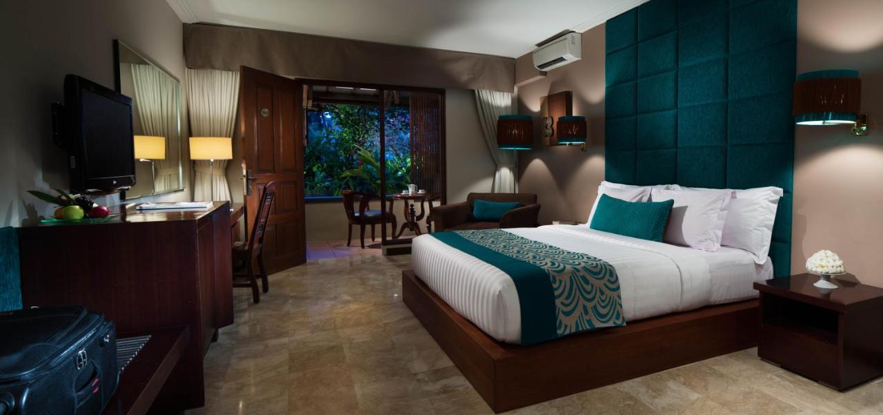 Hotel White Rose Kuta Resort, & 4*